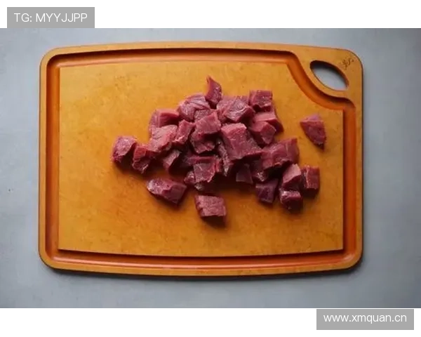 张志磊在家吃顿饭，光牛肉就干掉一整头牛？