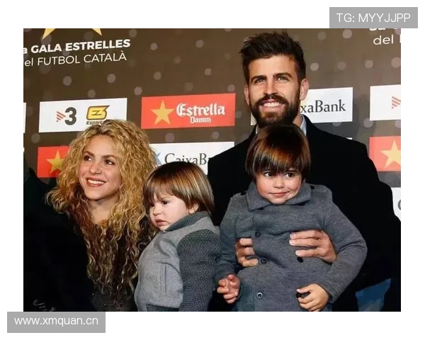 皮克退役后天天晒豪车游艇，这日子过得比顶流明星还夸张